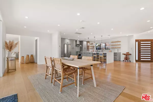 West Hills, CA 91304,8547 Shoup AVE