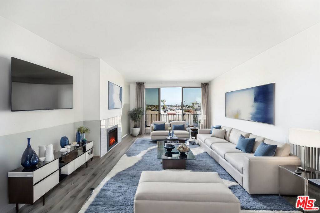 900 Euclid ST #404, Santa Monica, CA 90403
