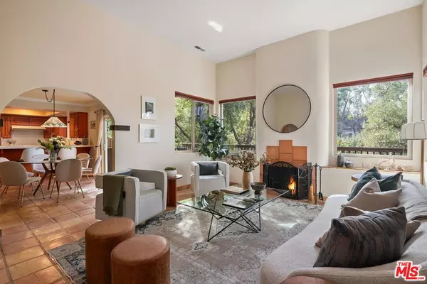4215 Saltillo ST, Woodland Hills, CA 91364