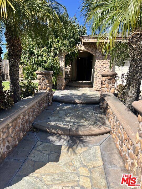 Anaheim, CA 92804,2513 W Fulcrum PL