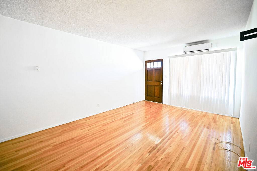 Santa Monica, CA 90404,1543 Euclid ST #H