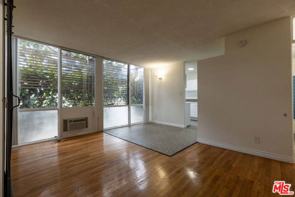 11133 ROSE AVE #15, Los Angeles, CA 90034