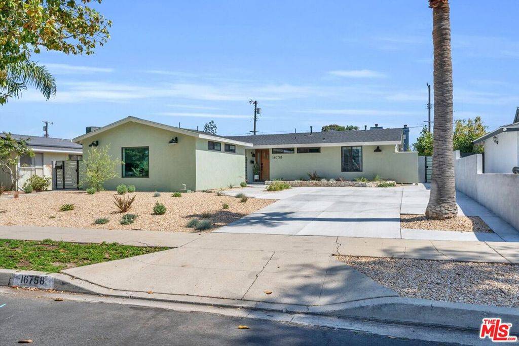 16758 Vintage ST, Granada Hills, CA 91343