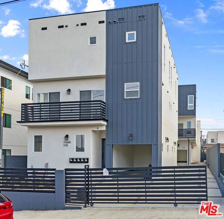 1116 S Mariposa AVE, Los Angeles, CA 90006