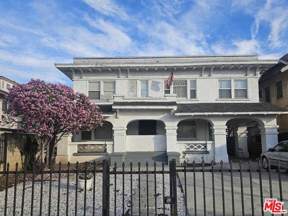1424 Crenshaw BLVD, Los Angeles, CA 90019