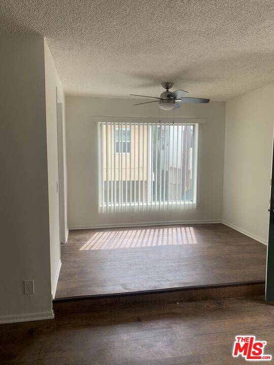 Santa Monica, CA 90403,944 6TH ST #9