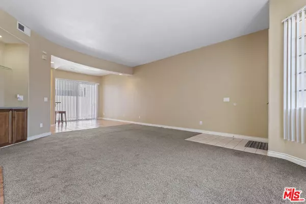 Lawndale, CA 90260,4057 W 147th ST #109