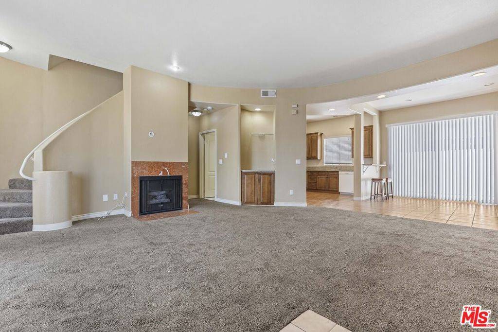 Lawndale, CA 90260,4057 W 147th ST #109