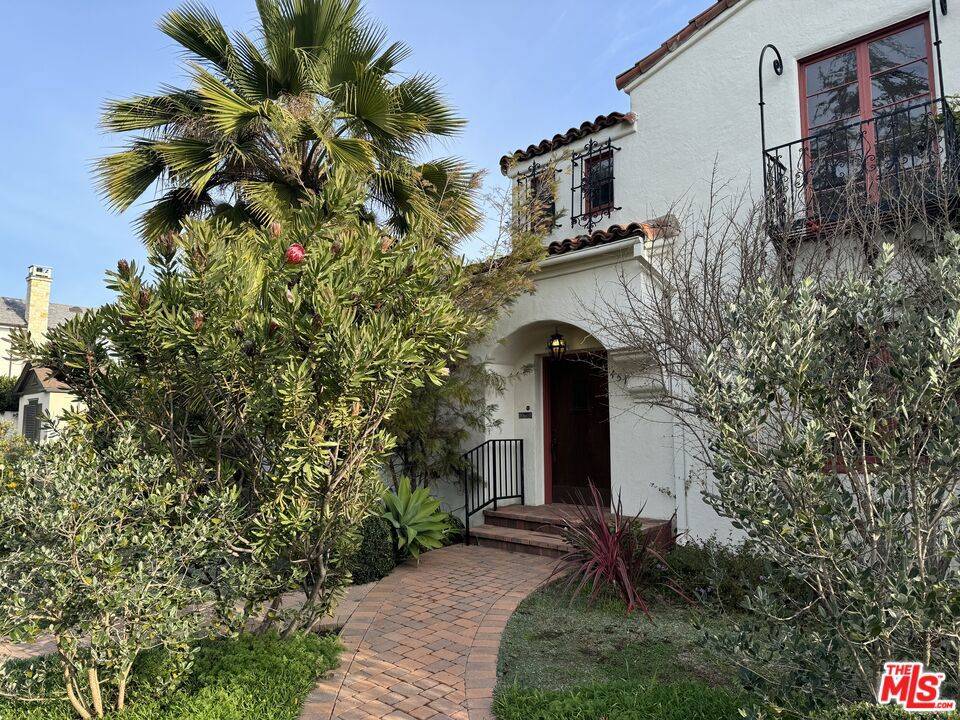 Santa Monica, CA 90402,451 20th ST