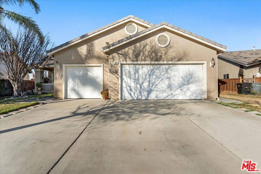 945 Tucson CT, San Jacinto, CA 92583