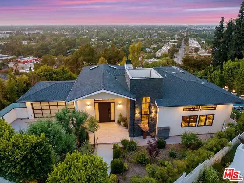3768 Berry DR, Studio City, CA 91604