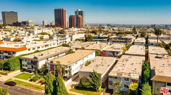 Los Angeles, CA 90049,11938 Dorothy ST