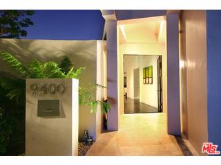 9400 LLOYDCREST DR, Beverly Hills, CA 90210