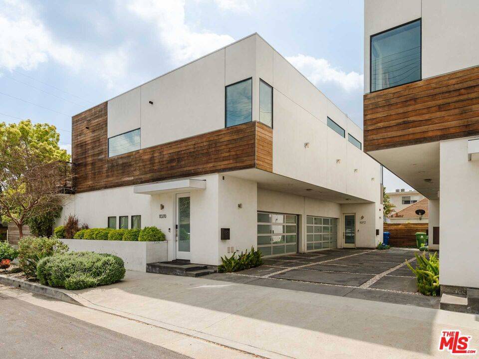 11370 Aqua Vista ST, Studio City, CA 91602