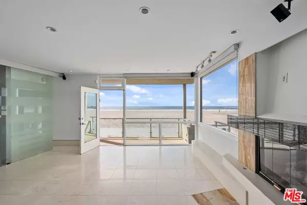 6 Eastwind ST #110, Marina Del Rey, CA 90292
