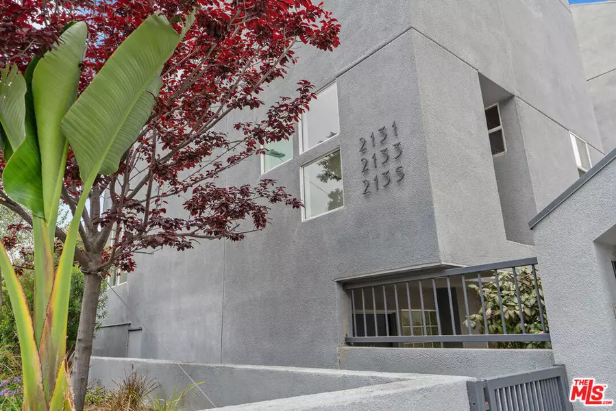 2131 Griffith Park BLVD, Los Angeles, CA 90039