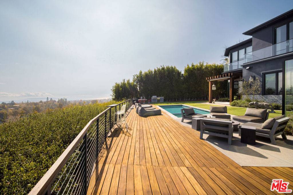 1774 Westridge RD, Los Angeles, CA 90049