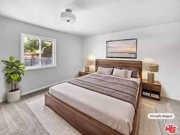 Reseda, CA 91335,6906 Balcom AVE