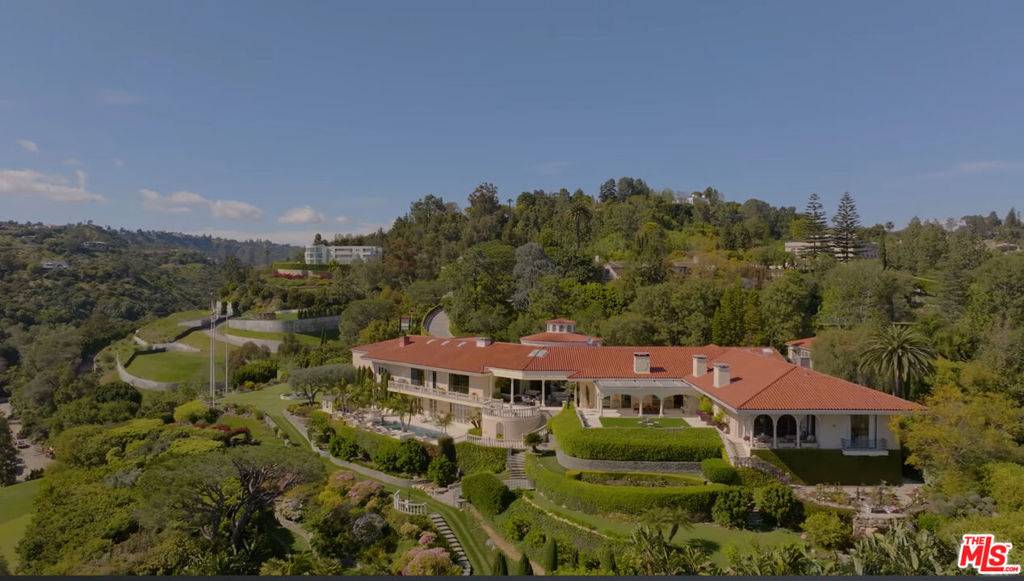 Los Angeles, CA 90077,729 Bel Air RD