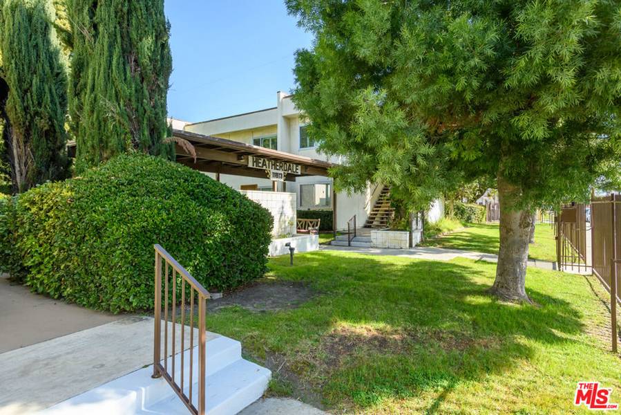 11813 Runnymede ST #14, North Hollywood, CA 91605