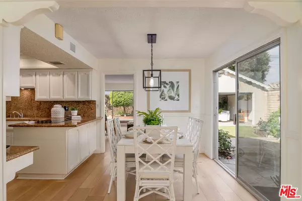 Los Alamitos, CA 90720,3281 Wendy WAY