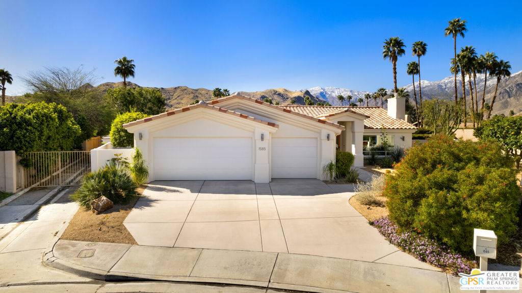 1585 Sonora CT, Palm Springs, CA 92264