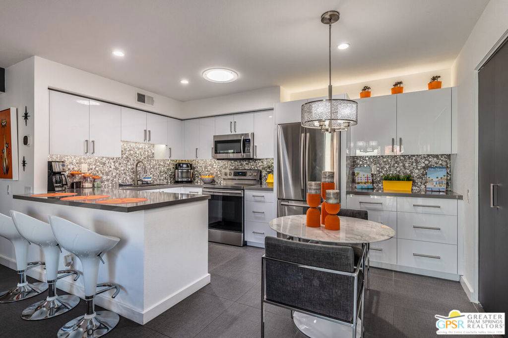 Palm Springs, CA 92262,3060 E Sunflower CIR
