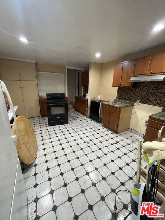 South El Monte, CA 91733,9734 Als DR