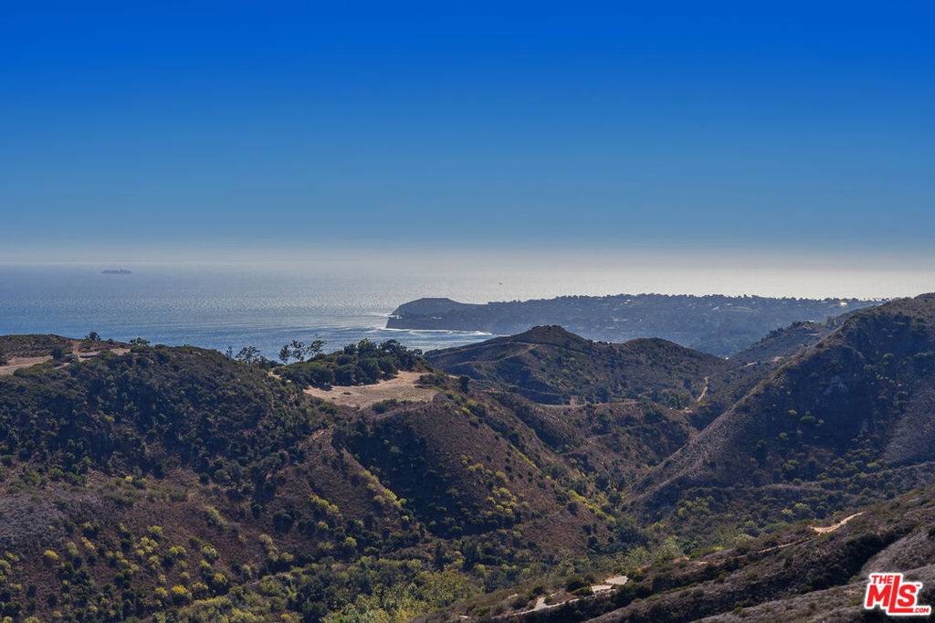 Malibu, CA 90265,2959 Seabreeze DR