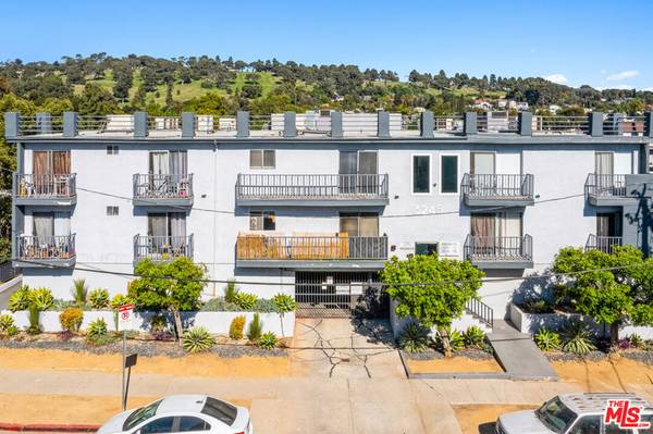 3245 W Avenue 32, Los Angeles, CA 90065