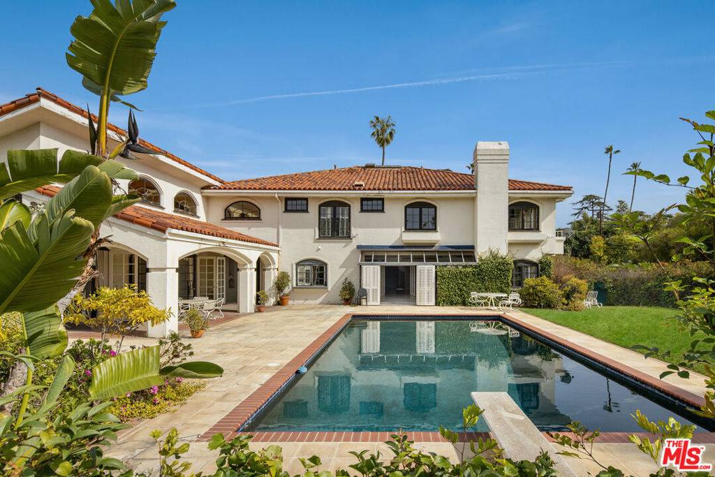 351 S Cliffwood AVE, Los Angeles, CA 90049