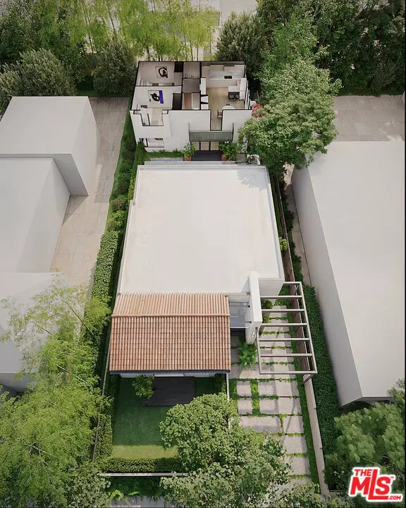 West Hollywood, CA 90048,431 Westmount DR