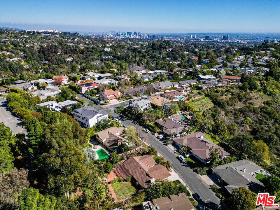 13443 Bayliss RD, Los Angeles, CA 90049