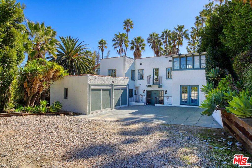 Los Angeles, CA 90068,6749 Whitley TER
