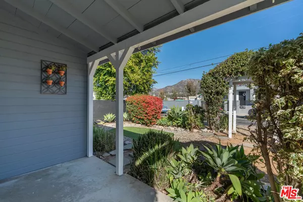 Sunland, CA 91040,10431 Eldora AVE