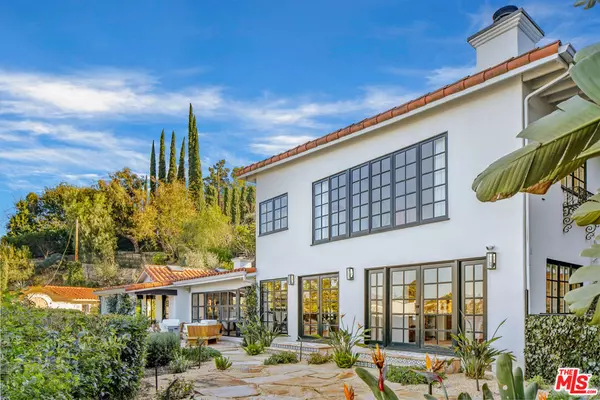 3646 Sunswept DR, Studio City, CA 91604