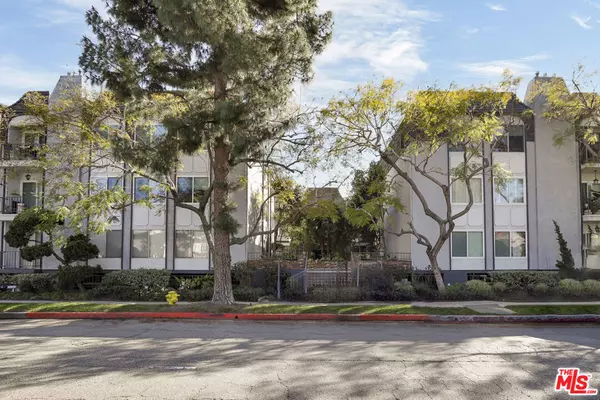 5870 Green Valley CIR #306, Culver City, CA 90230