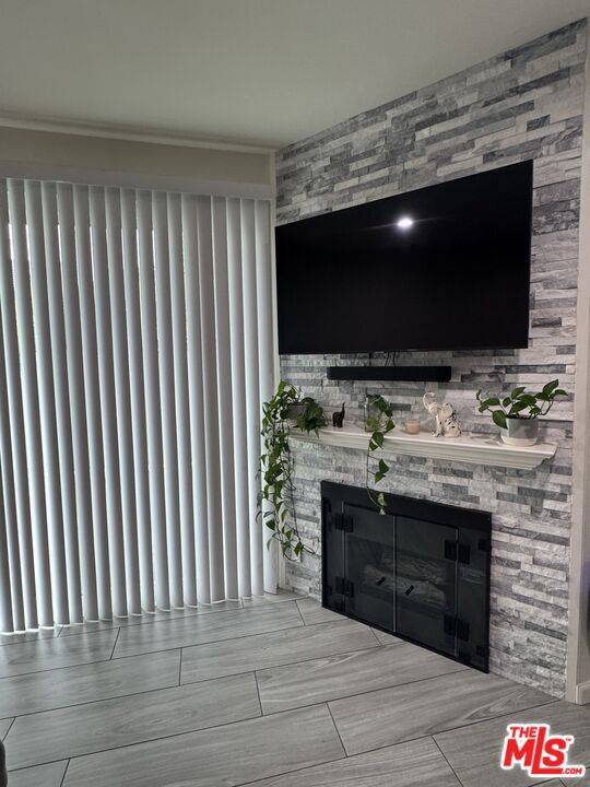 Inglewood, CA 90301,419 E Tamarack AVE
