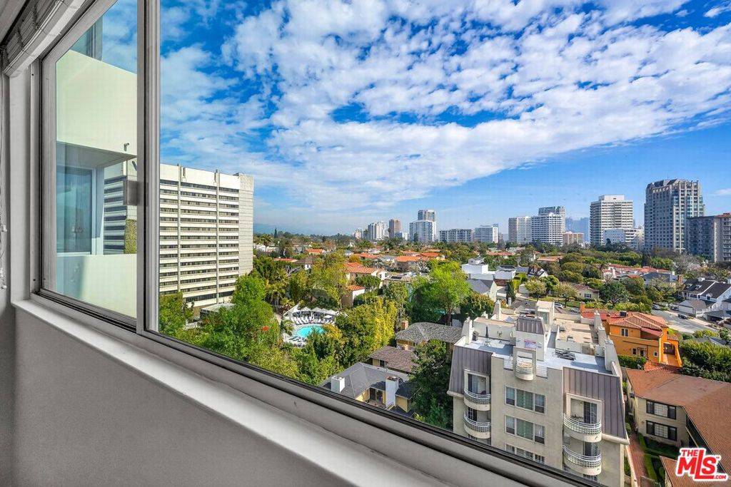 Los Angeles, CA 90024,969 Hilgard AVE #1105