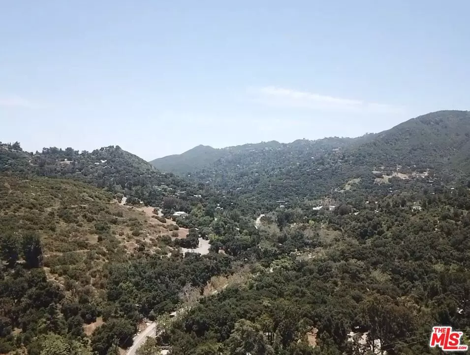 Topanga, CA 90290,0 Mount Prospect DR
