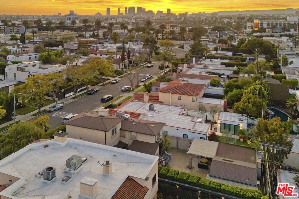6657 W 5th ST, Los Angeles, CA 90048