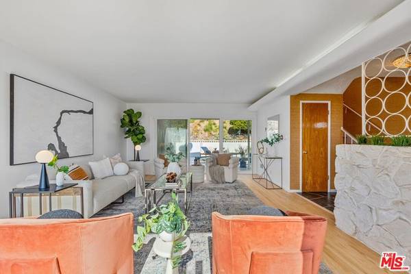 Los Angeles, CA 90027,4799 Bonvue AVE