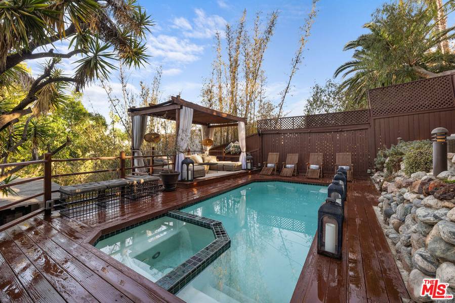 400 W Avenue 42 AVE, Los Angeles, CA 90065