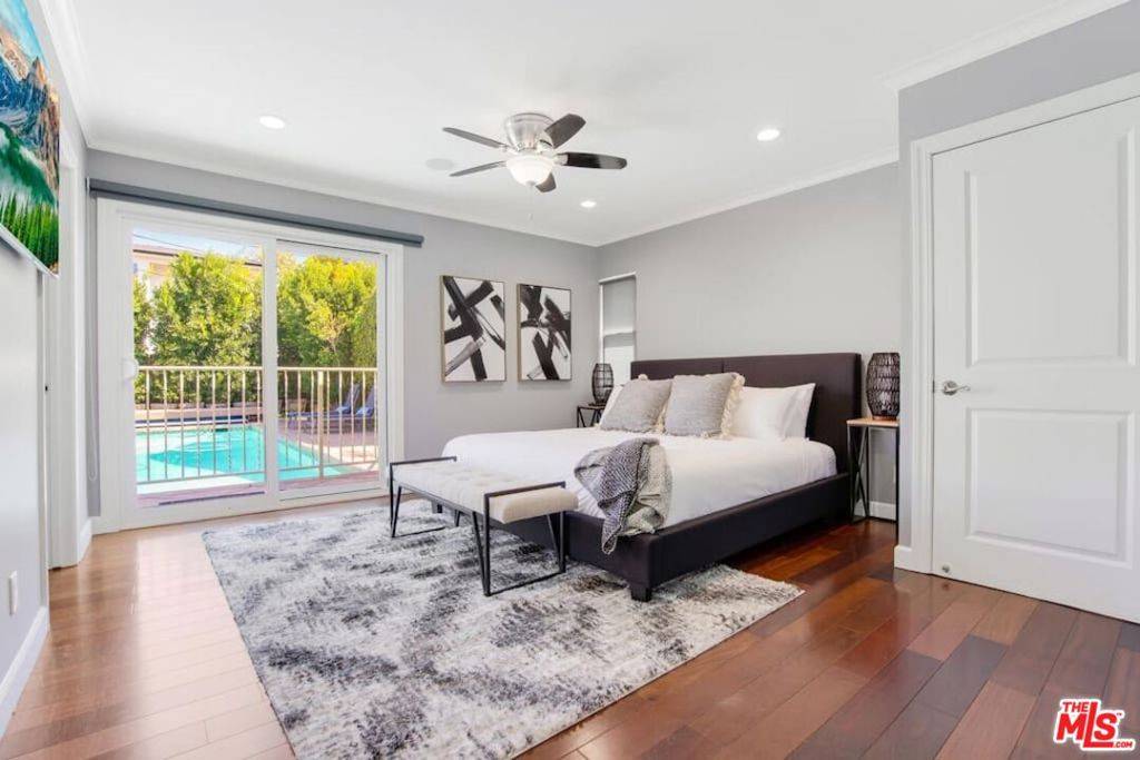 Sherman Oaks, CA 91423,4240 Matilija AVE