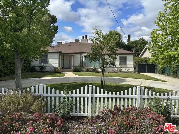 23017 Sylvan ST, Woodland Hills, CA 91367