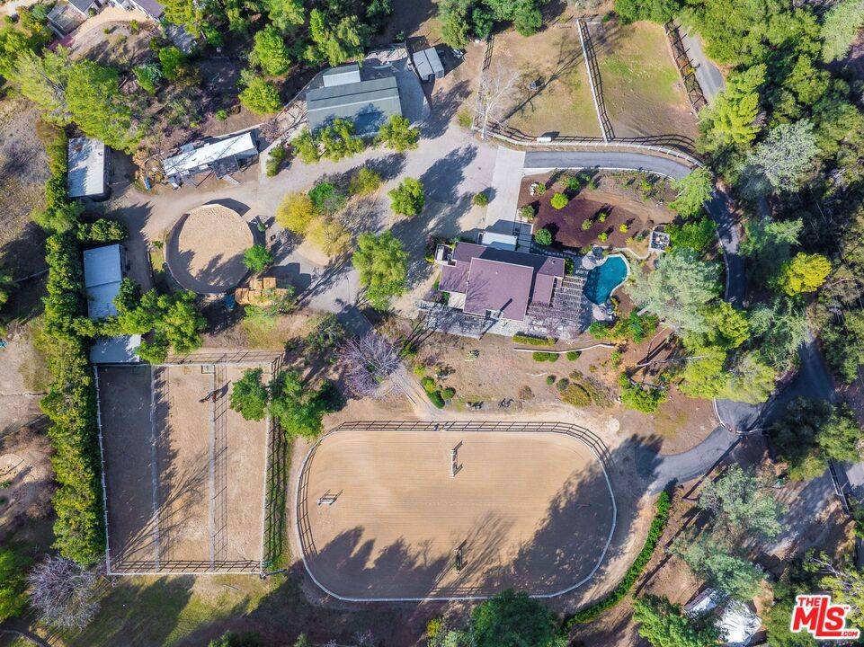 2121 Mckain ST, Calabasas, CA 91302