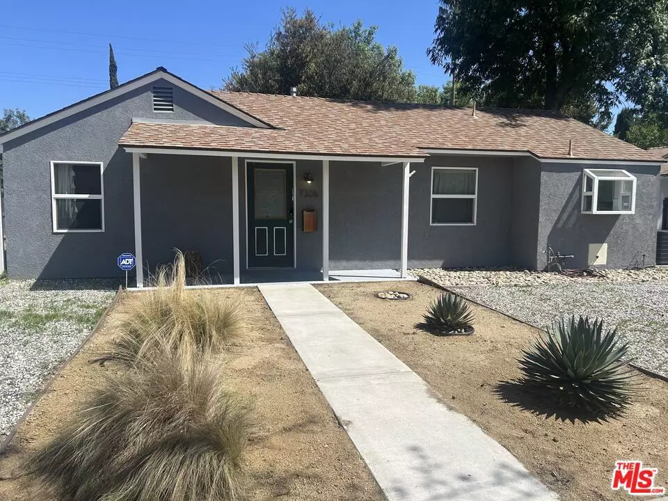 Van Nuys, CA 91406,7306 Lasaine AVE