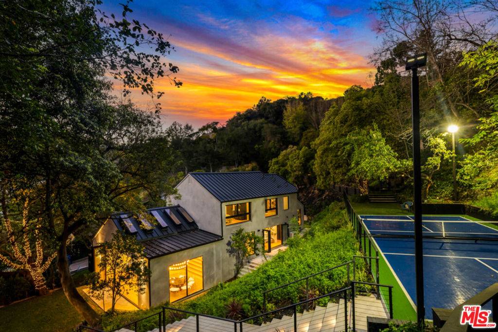 10560 Dolcedo WAY, Bel Air, CA 90077