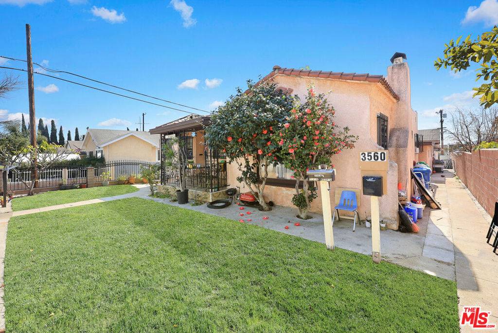 Los Angeles, CA 90023,3560 Siskiyou ST