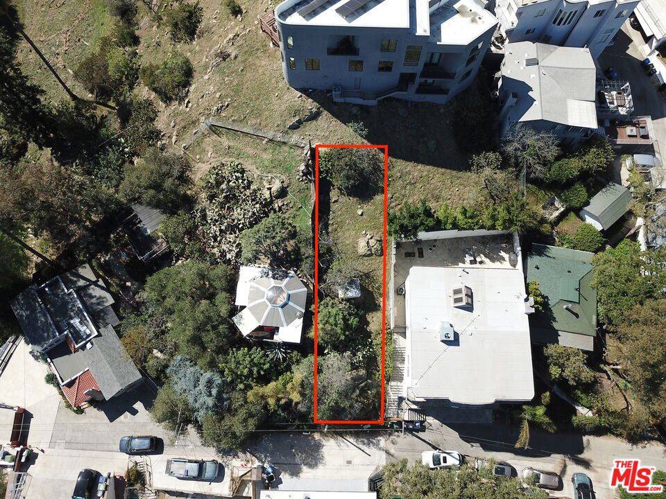 Los Angeles, CA 90068,2925 N Park Center DR